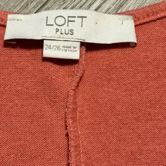 LOFT Plus Coral Knot Front V Neck Top Size 24 26 Soft Stretch Casual - Picture 2 of 9